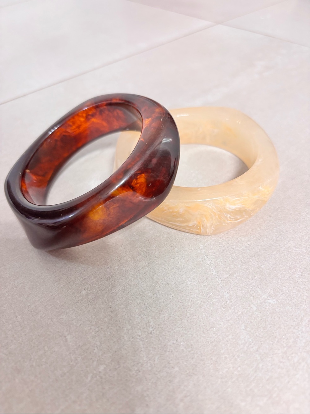 Set 2 Amber Tortoiseshell & Cream Swirl Resin Bangles